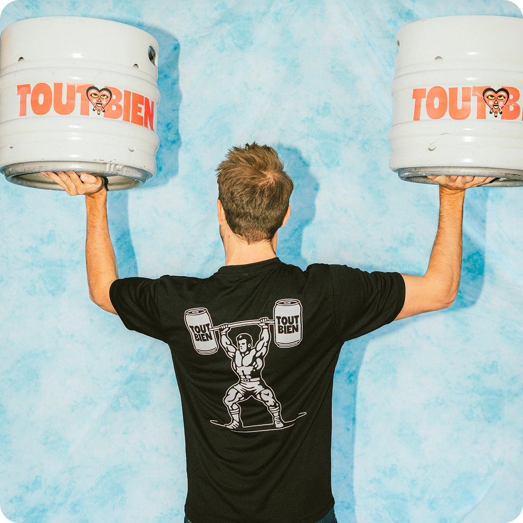 Beer Lifting Club Tee