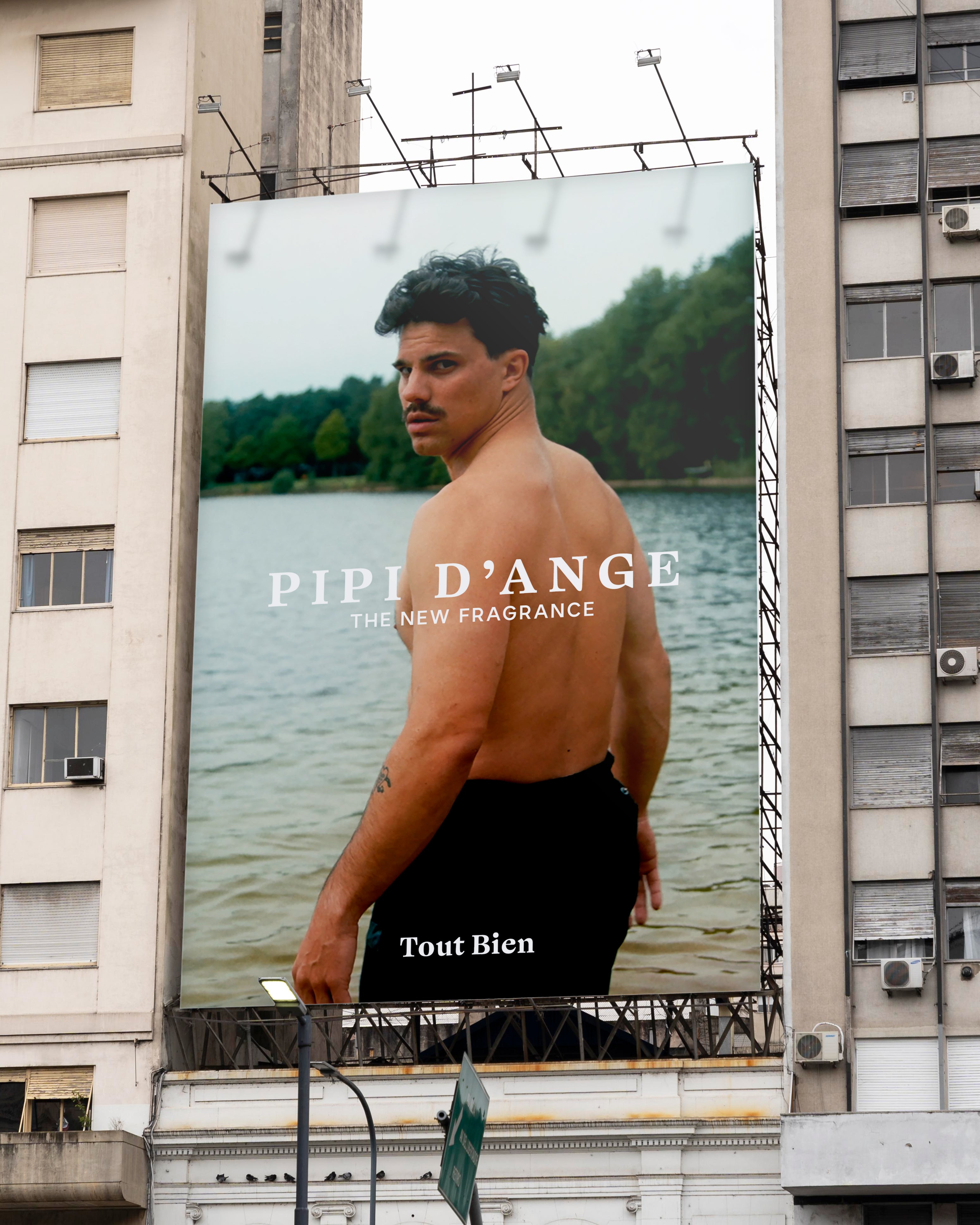 Pipi champagne main image 0